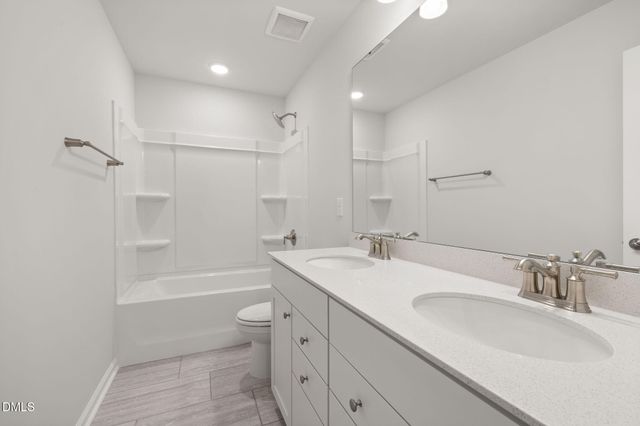 504 Foxfield Way, Fuquay Varina, NC 27526