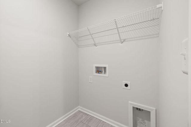 504 Foxfield Way, Fuquay Varina, NC 27526