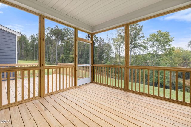 504 Foxfield Way, Fuquay Varina, NC 27526