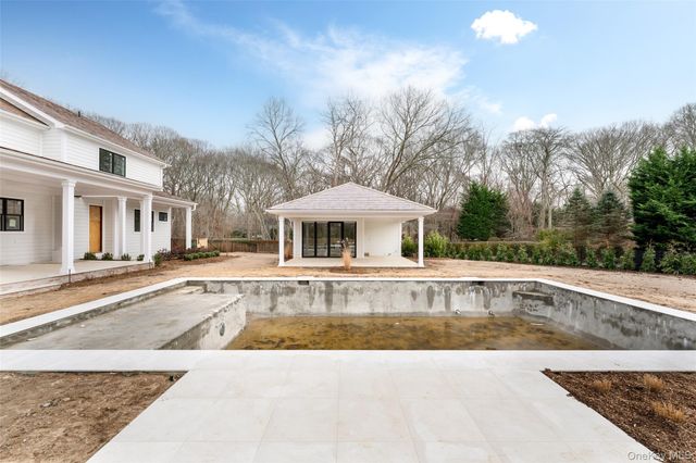 48 Whites Lane, Southampton, NY 11968