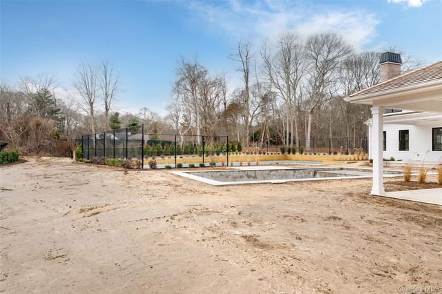 48 Whites Lane, Southampton, NY 11968