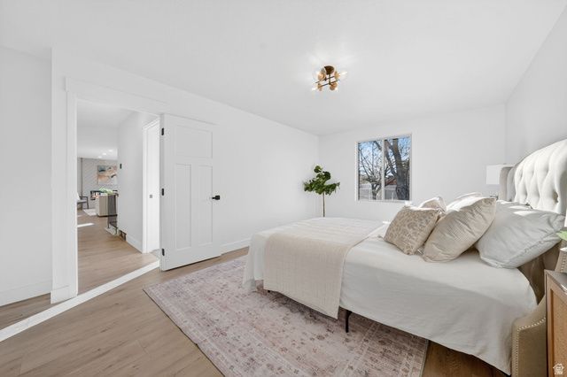 6869 S LARABROOK WAY, West Jordan, UT 84084