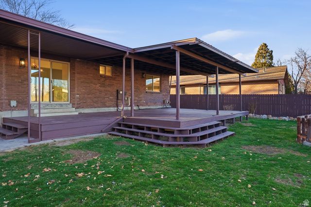 6869 S LARABROOK WAY, West Jordan, UT 84084