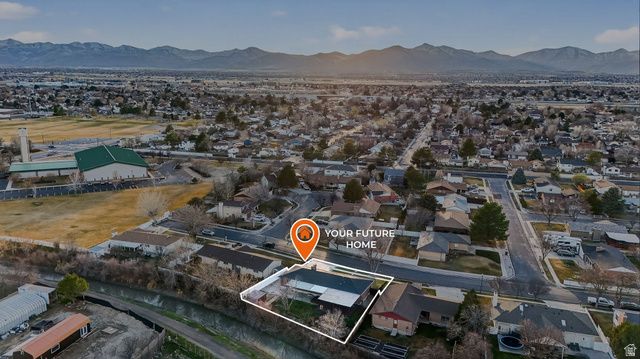 6869 S LARABROOK WAY, West Jordan, UT 84084