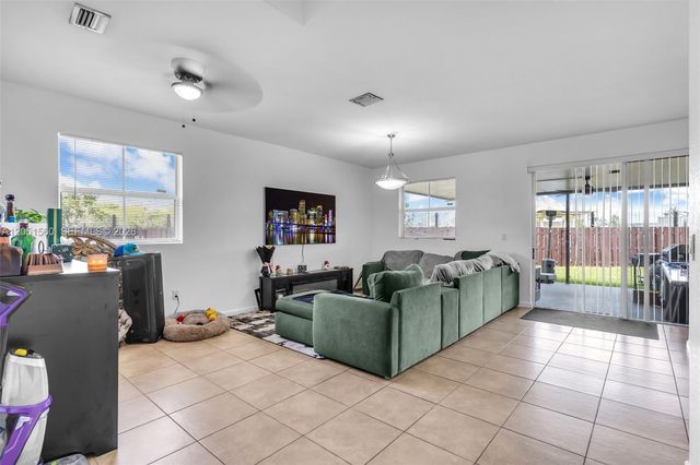 28381 SW 128th Pl, Homestead, FL 33033
