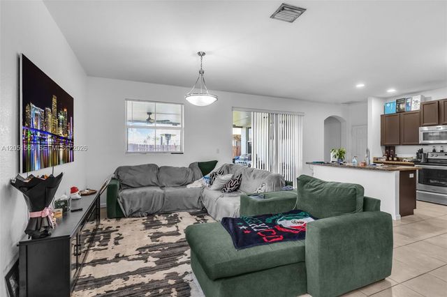 28381 SW 128th Pl, Homestead, FL 33033