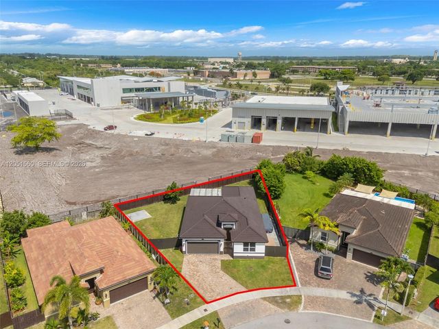 28381 SW 128th Pl, Homestead, FL 33033