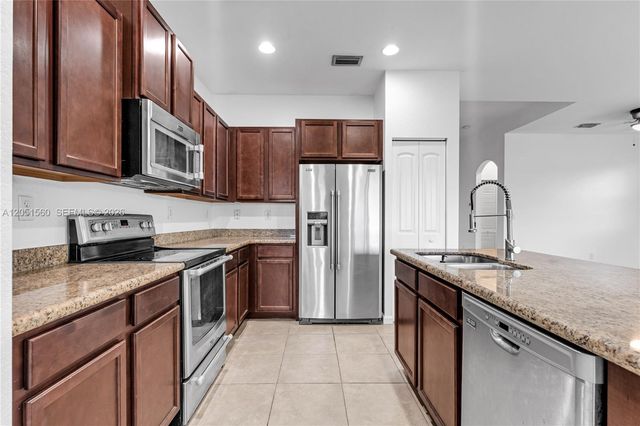 28381 SW 128th Pl, Homestead, FL 33033