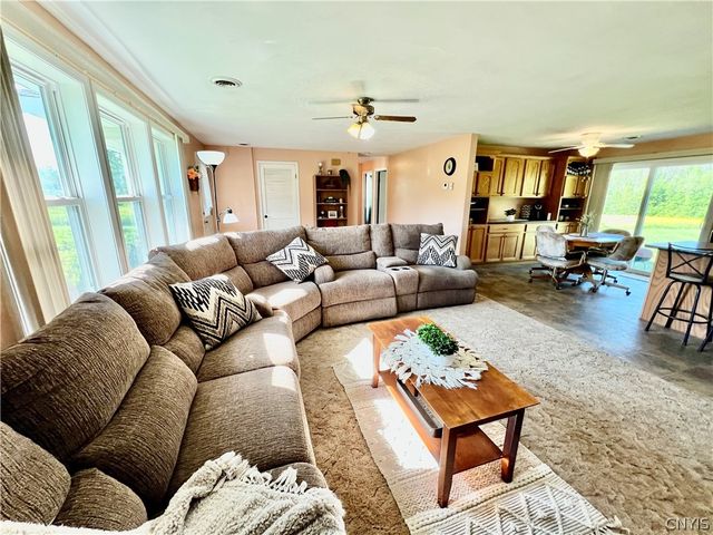 1738 County Route 7, Oswego, NY 13126