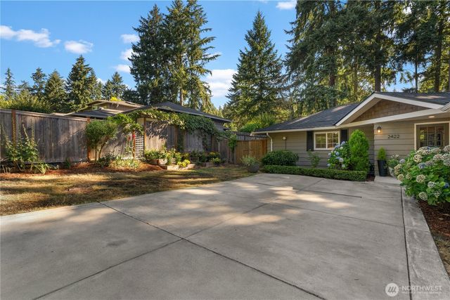 2422 126th Avenue NE, Bellevue, WA 98005