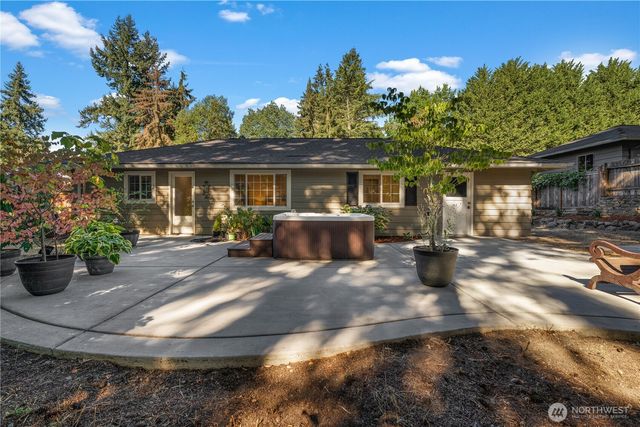 2422 126th Avenue NE, Bellevue, WA 98005