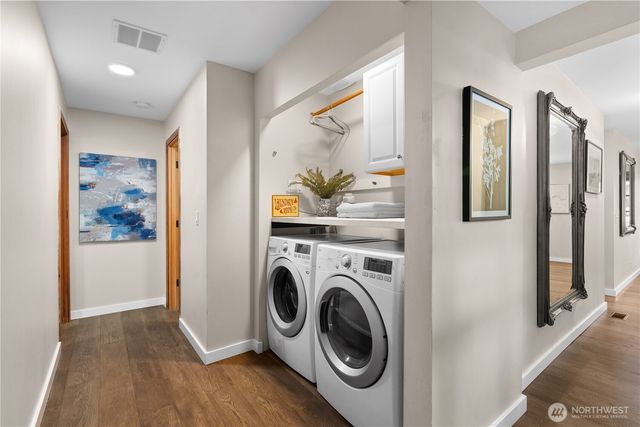 2422 126th Avenue NE, Bellevue, WA 98005