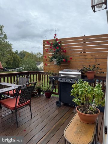 2102 E OAK RD #M4, Vineland, NJ 08361