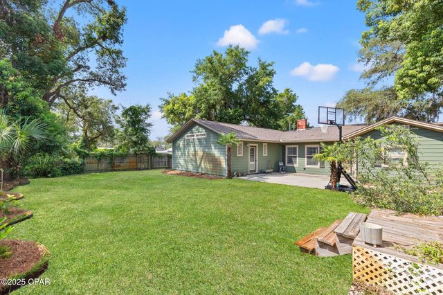 418 S Macarthur Avenue, Panama City, FL 32401
