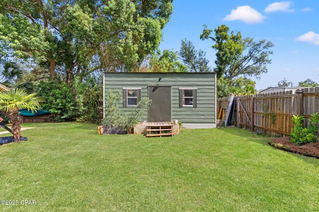 418 S Macarthur Avenue, Panama City, FL 32401