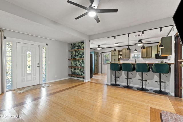 418 S Macarthur Avenue, Panama City, FL 32401