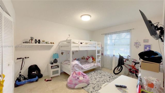 7975 SW 86th Street 206, Miami, FL 33143