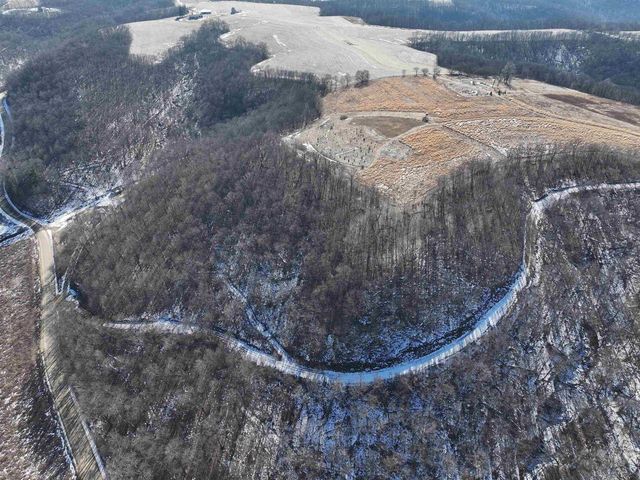 21881 Kale Road, Sparta, WI 54656