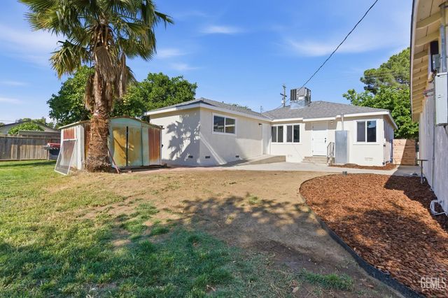 217 Garnsey Avenue, Bakersfield, CA 93309