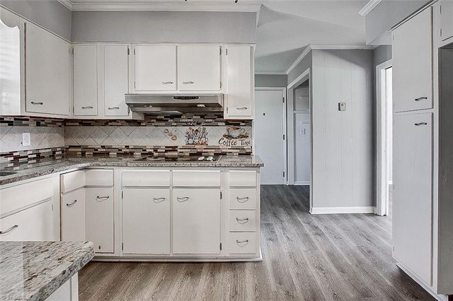 5610 Greenlee Road, Greensboro, NC 27410