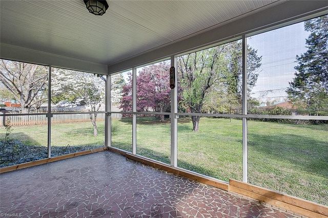 5610 Greenlee Road, Greensboro, NC 27410