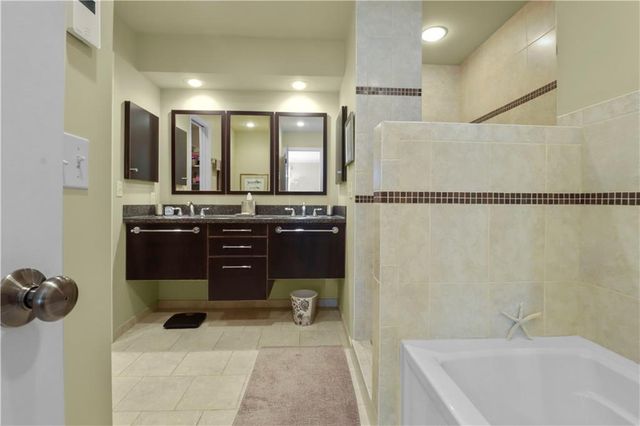 6330 Kennett Place, Mission, KS 66202