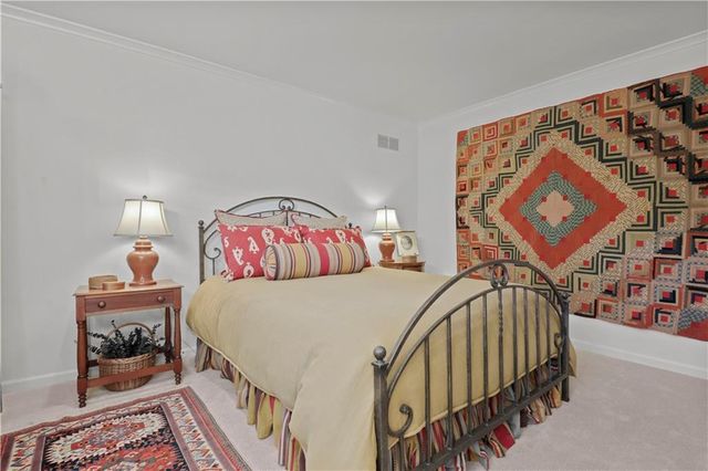 6330 Kennett Place, Mission, KS 66202