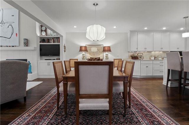 6330 Kennett Place, Mission, KS 66202