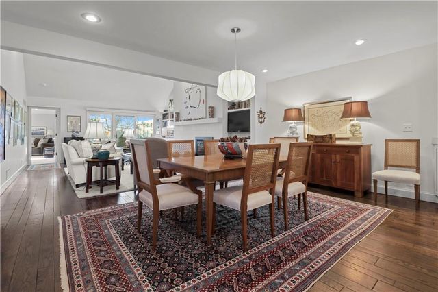 6330 Kennett Place, Mission, KS 66202