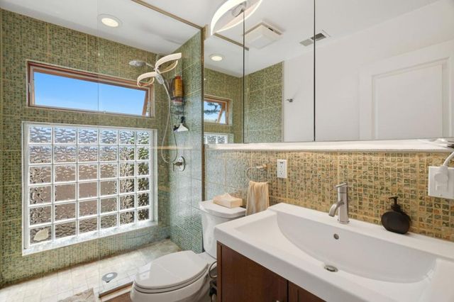 820 Humboldt Road, Brisbane, CA 94005