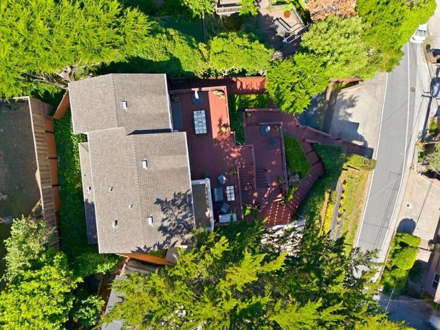 820 Humboldt Road, Brisbane, CA 94005