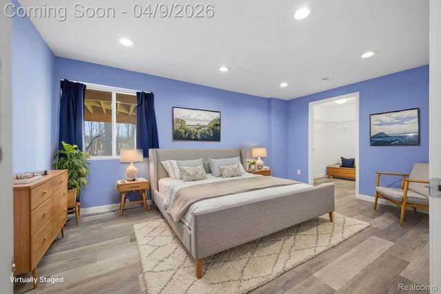 270 Greenan Lane, Orion Charter Township, MI 48362