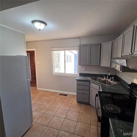 840 Lebon Drive, Bellefontaine Nghbrs, MO 63137