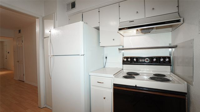 4211 Newton Avenue 209, Dallas, TX 75219