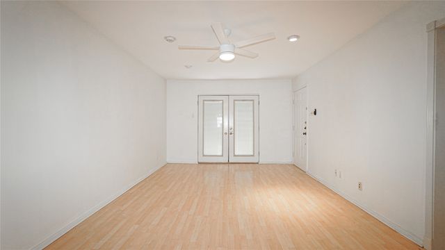 4211 Newton Avenue 209, Dallas, TX 75219