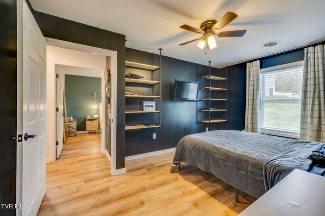 986 Glen Street, Bristol, TN 37620