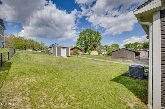 986 Glen Street, Bristol, TN 37620