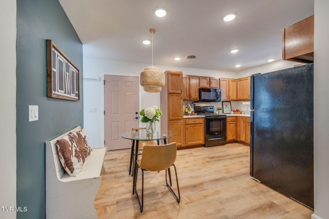 986 Glen Street, Bristol, TN 37620