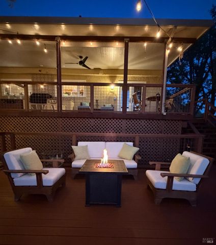 1167 Stanford Ct, Napa, CA 94558