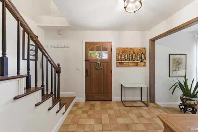 1167 Stanford Ct, Napa, CA 94558