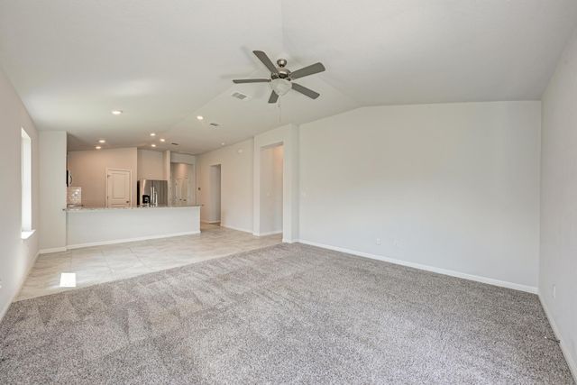 209 Forest Moon LN, Kyle, TX 78640