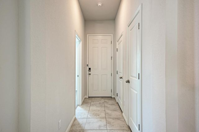209 Forest Moon LN, Kyle, TX 78640