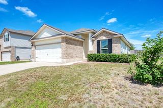 209 Forest Moon LN, Kyle, TX 78640