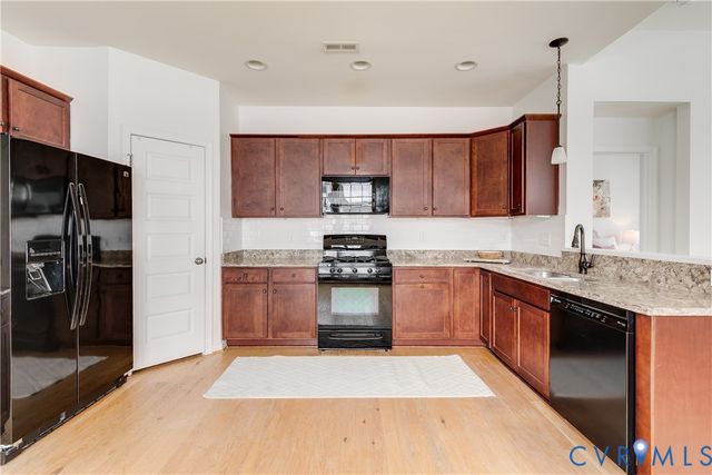 8141 Marley Dr, Mechanicsville, VA 23116