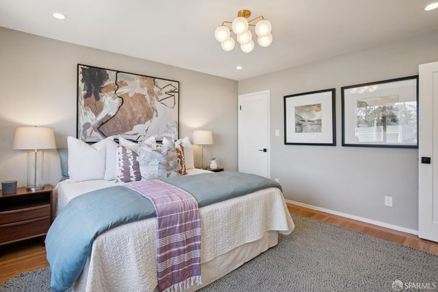 215 Bradford Street, San Francisco, CA 94110