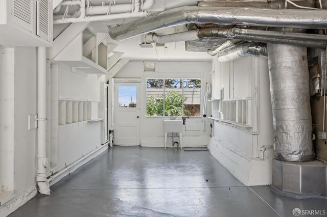 215 Bradford Street, San Francisco, CA 94110