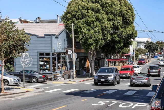 215 Bradford Street, San Francisco, CA 94110
