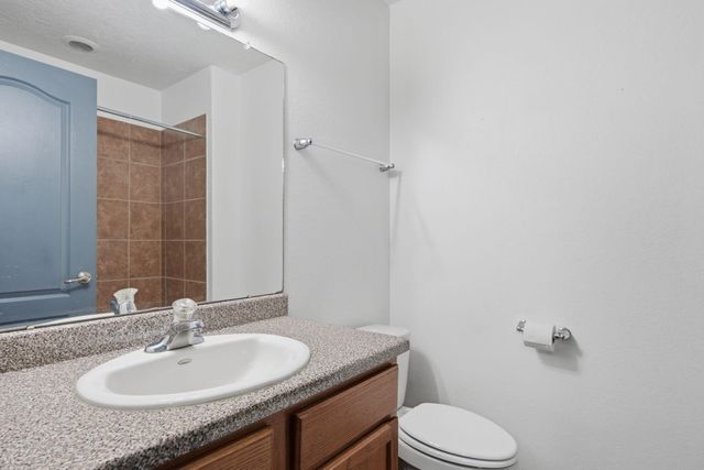 10831 Antler Tool Road SW, Albuquerque, NM 87121
