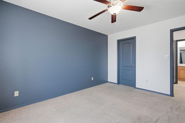 10831 Antler Tool Road SW, Albuquerque, NM 87121