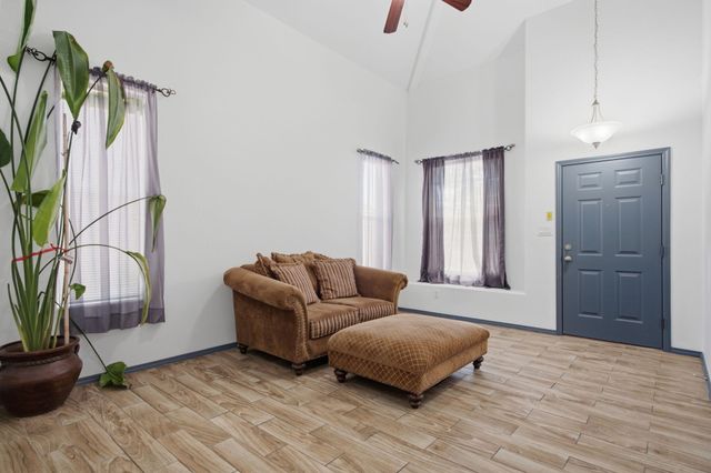10831 Antler Tool Road SW, Albuquerque, NM 87121